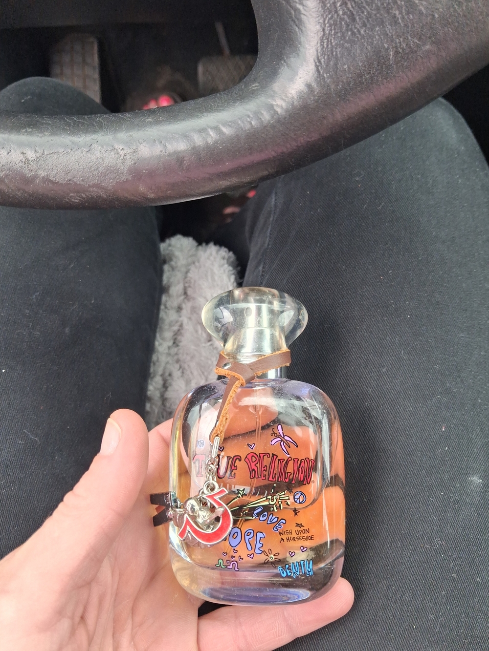True Religion Hope Body Oil - Pink Peach Glass Bottle with Charm - Picture 2 of 2